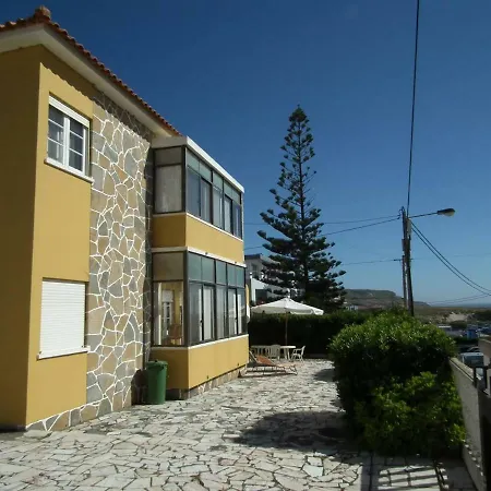 Casa Zizi Bela Lourinha (Lisbon)